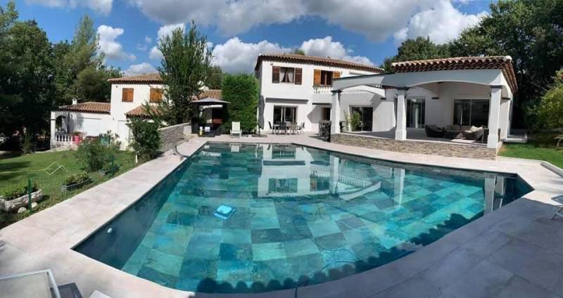 Constructeur de maison individuelle depuis 1991 dans les Bouches du Rhône