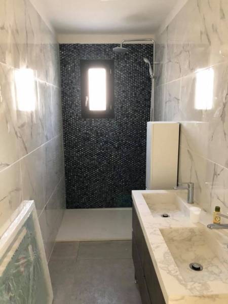 Construction d'une villa contemporaine à Marseille Château Gombert, Provence-Alpes-Cote D'Azur