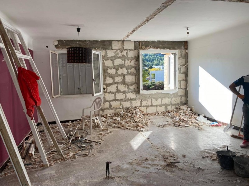 Rénovation et extension d’une ancienne bastide avec mise en place d’un ascenseur intérieur et modification du système de chauffage par un gainable zoné la commune de Carnoux
