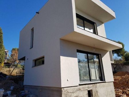 Nos prestations sur le secteur de à Saint-Maximin-la-Sainte-Baume dans le Var